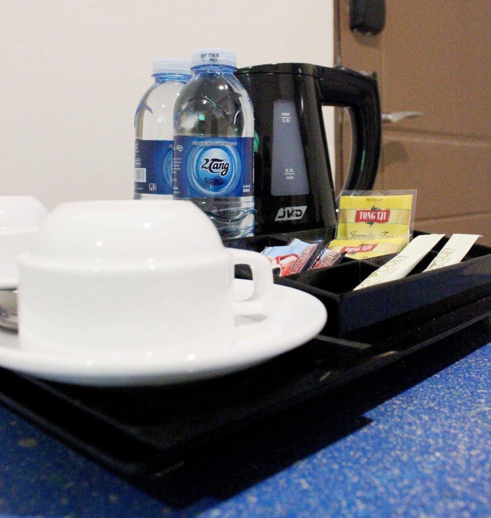 Amos Cozy Melawai Hotel Jakarta