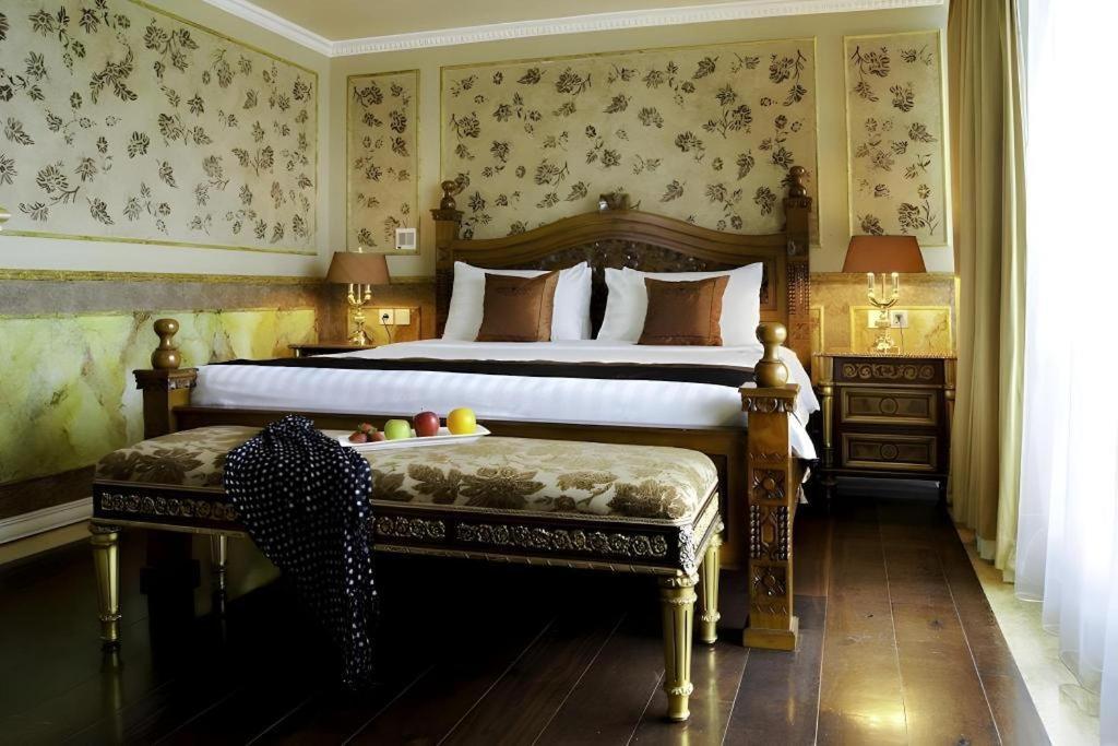 Amos Cozy Melawai 4* Jakarta