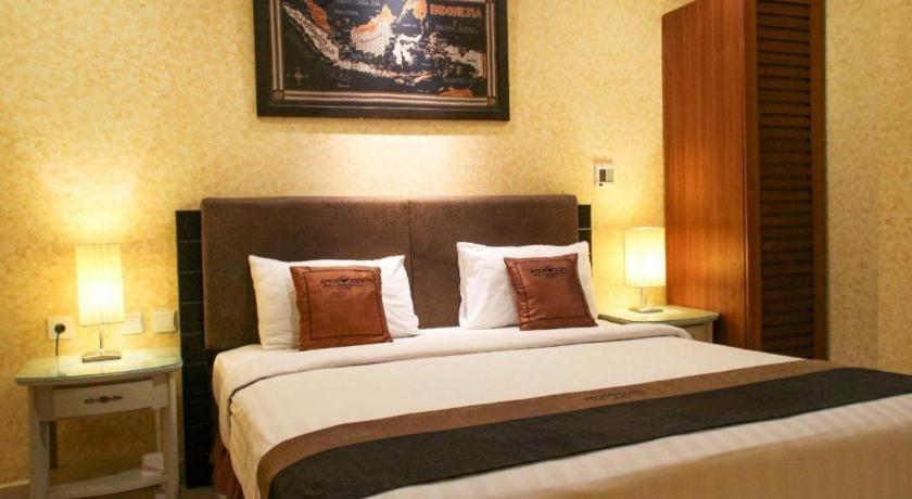 Hotel Amos Cozy Melawai 4*