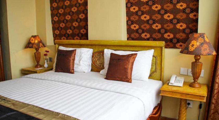 Hotel Amos Cozy Melawai 4*