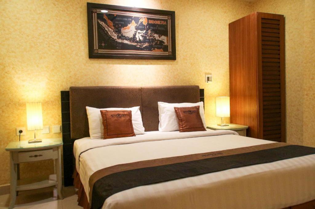 Hotel Amos Cozy Melawai 4*