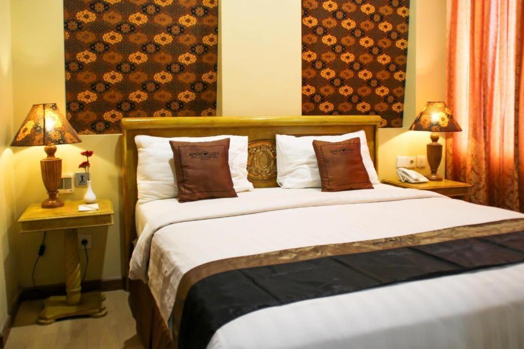 Amos Cozy Melawai Hotel Jakarta